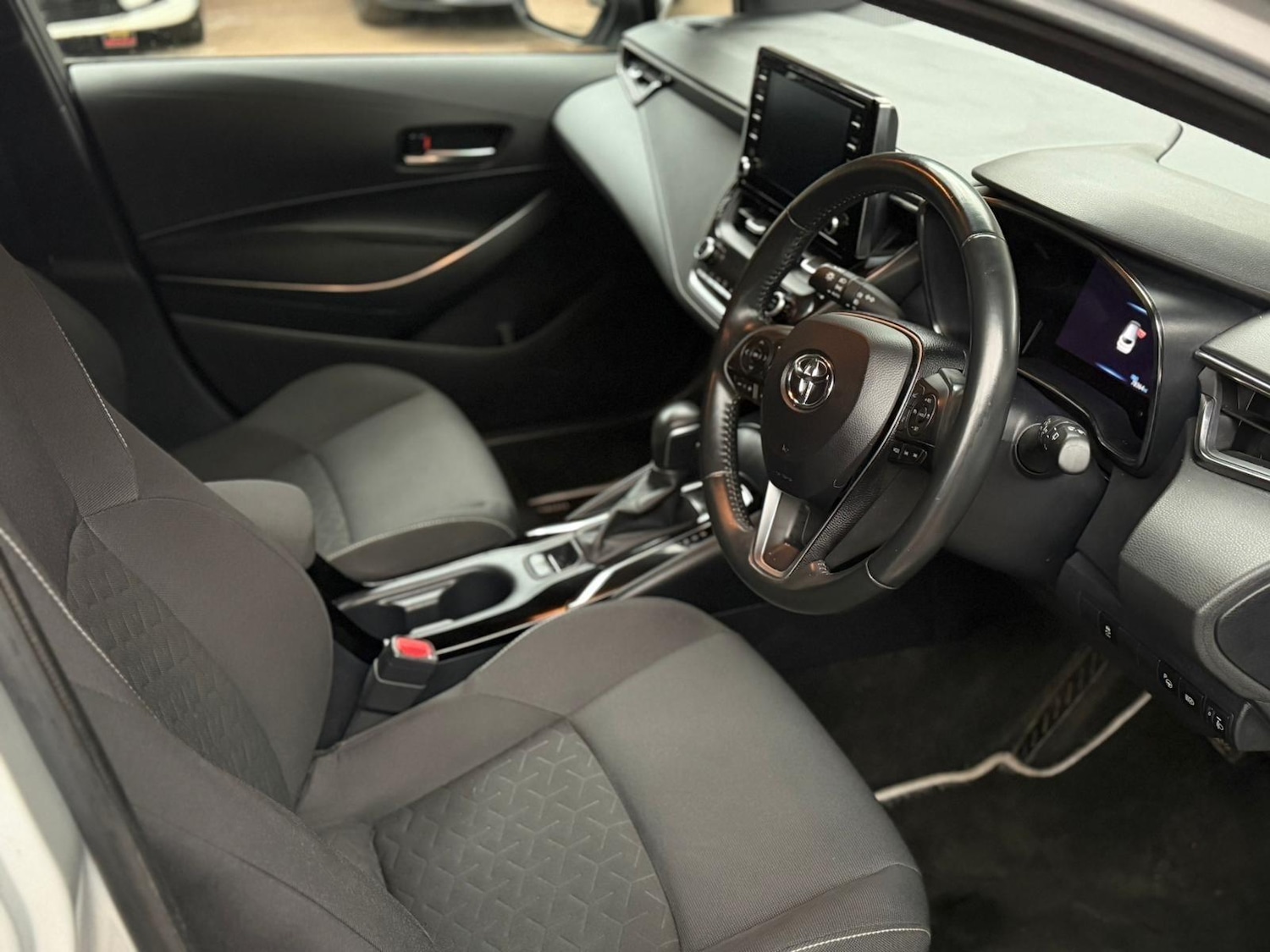 Used Toyota Corolla 2019 for sale - 76690663: Photo 14