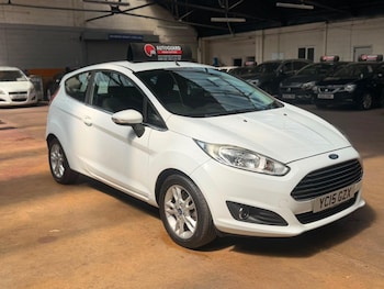 Used Ford Fiesta 2015 for sale - 79442466: Photo