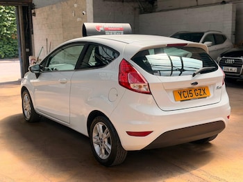 Used Ford Fiesta 2015 for sale - 79442466: Photo