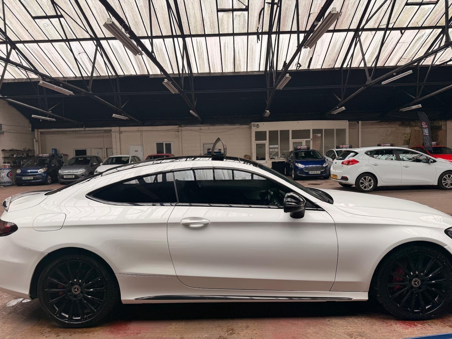 Used Mercedes-Benz C Class 2017 for sale - 77539087: Photo 7