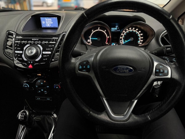 Used Ford Fiesta 2015 for sale - 76312679: Photo 14