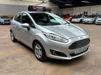 2015 (15) - 1.6 TDCi Titanium ECOnetic 5dr
