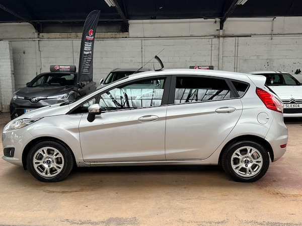 Used Ford Fiesta 2015 for sale - 76312679: Photo 4