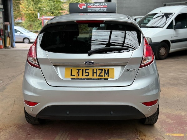 Used Ford Fiesta 2015 for sale - 76312679: Photo 8