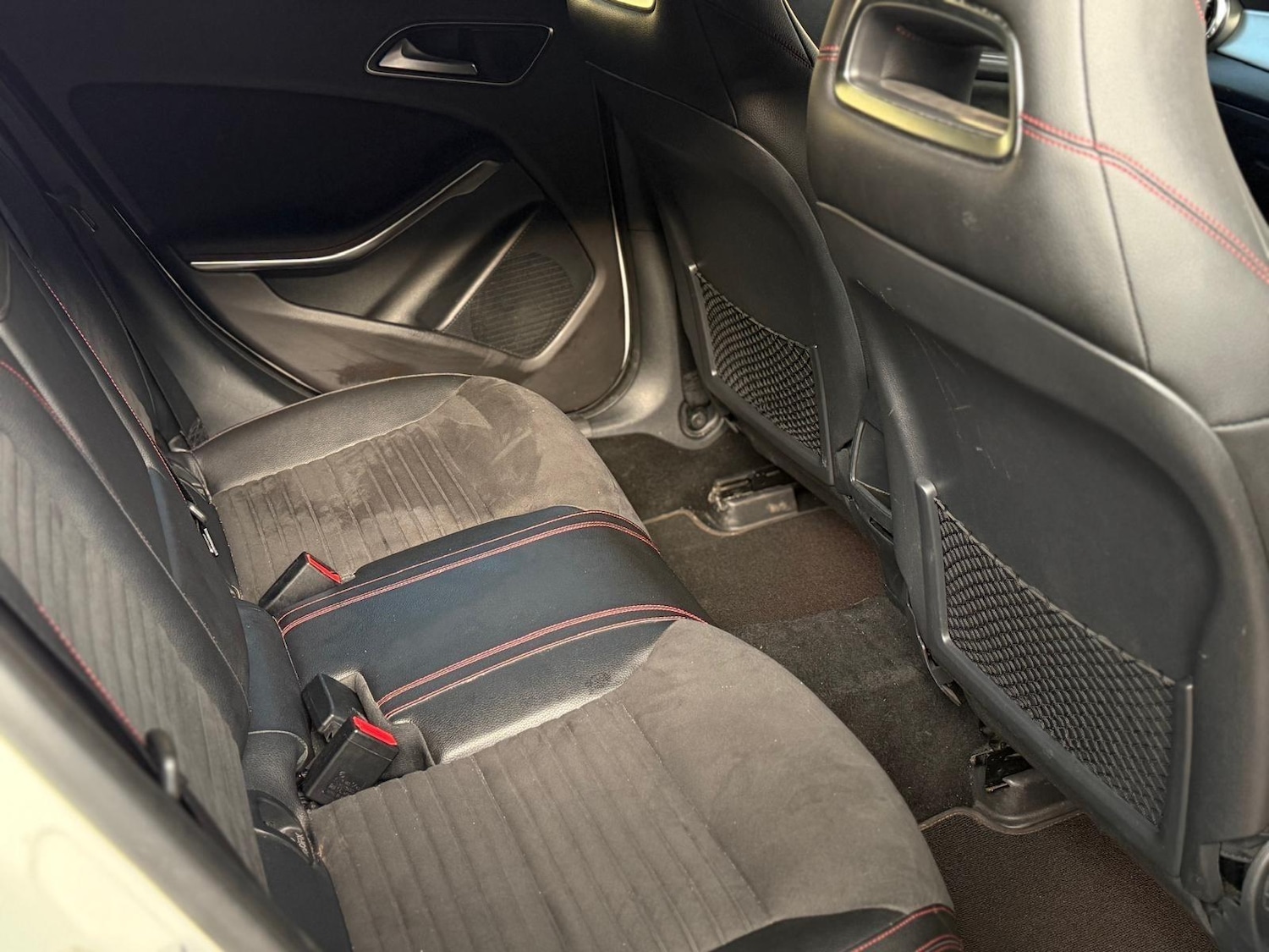 Used Mercedes-Benz GLA 2015 for sale - 76621397: Photo 10