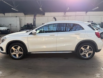 Used Mercedes-Benz GLA 2015 for sale - 76621397: Photo