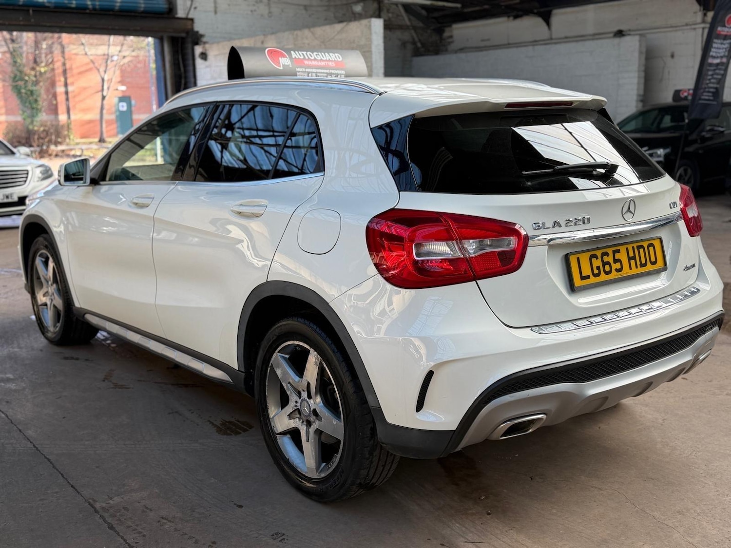 Used Mercedes-Benz GLA 2015 for sale - 76621397: Photo 4