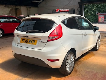 Used Ford Fiesta 2010 for sale - 79154504: Photo