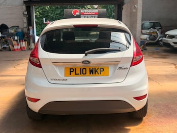 Used Ford Fiesta 2010 for sale - 79154504: Photo
