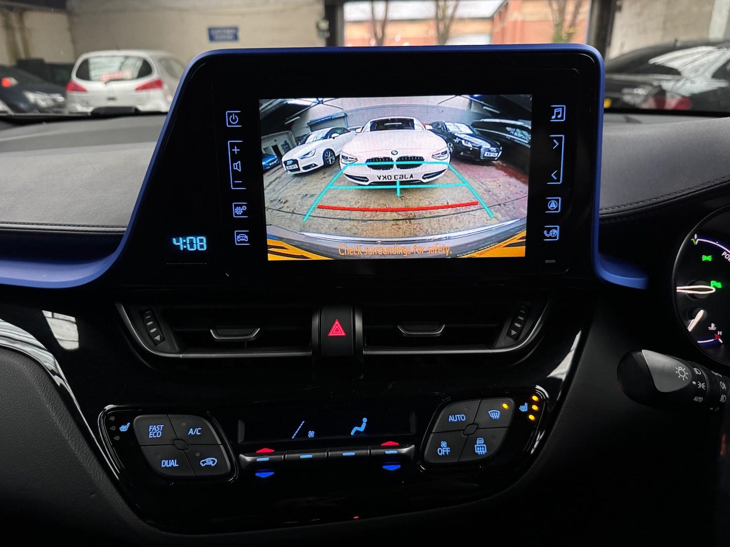 Used Toyota C-HR 2017 for sale - 76616690: Photo 14