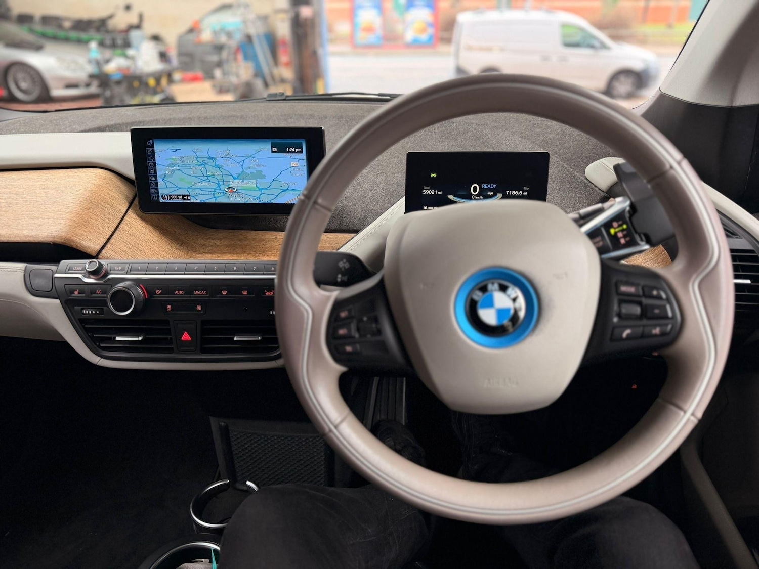 Used BMW i3 2014 for sale - 77636549: Photo 12