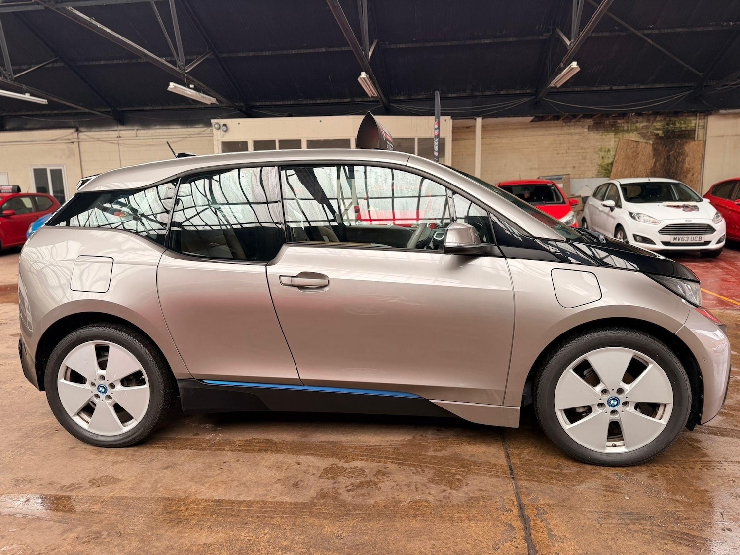 Used BMW i3 2014 for sale - 77636549: Photo 6