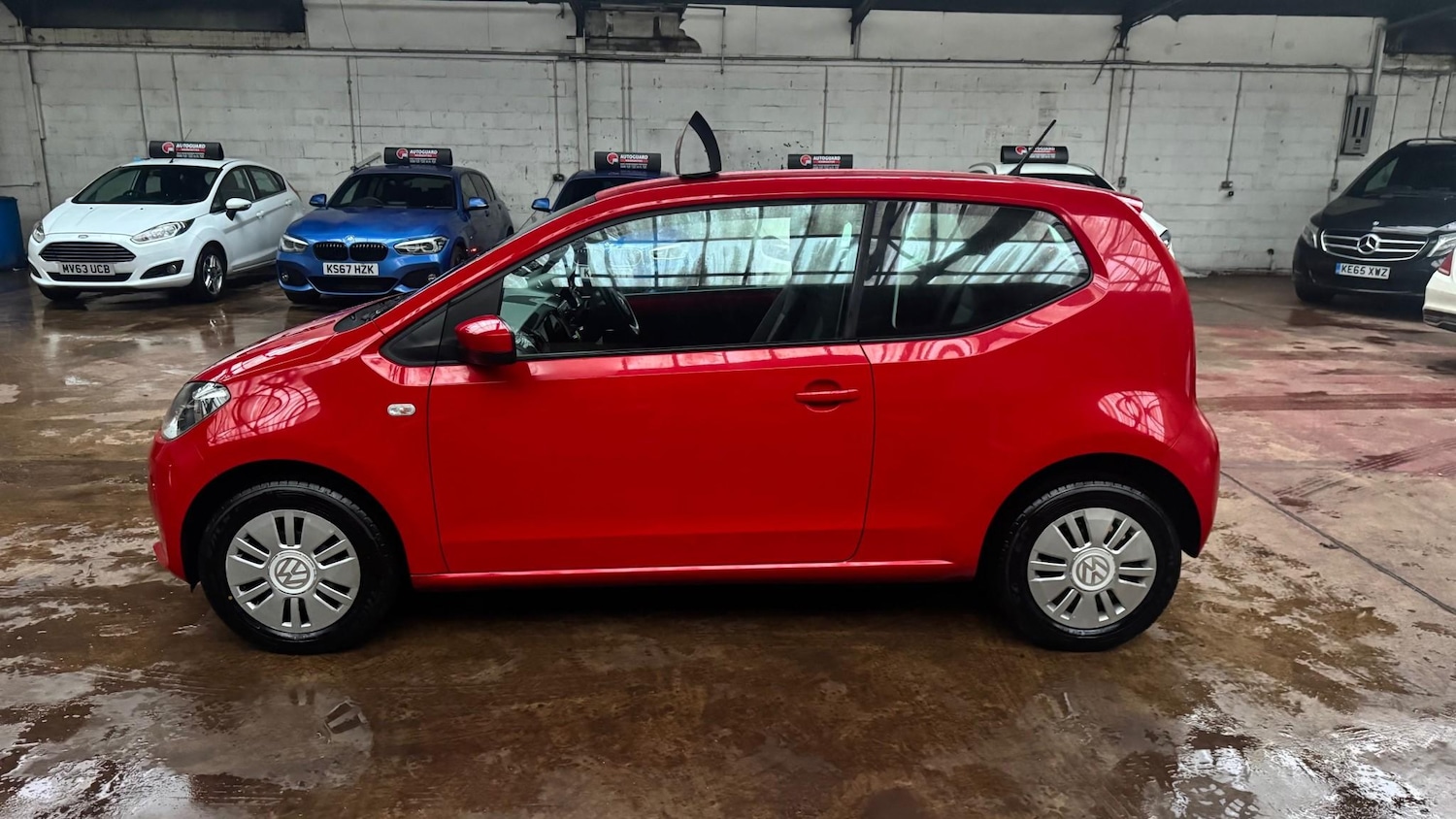 Used Volkswagen up! 2014 for sale - 77470150: Photo 6