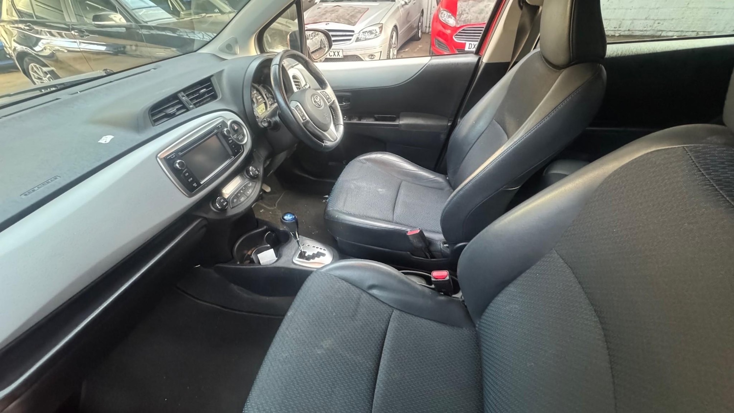 Used Toyota Yaris 2014 for sale - 78148440: Photo 10