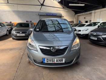 2011 (61) - 1.4i 16V Exclusiv 5dr