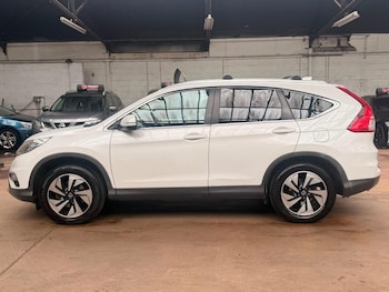 Used Honda CR-V 2018 for sale - 78818260: Photo
