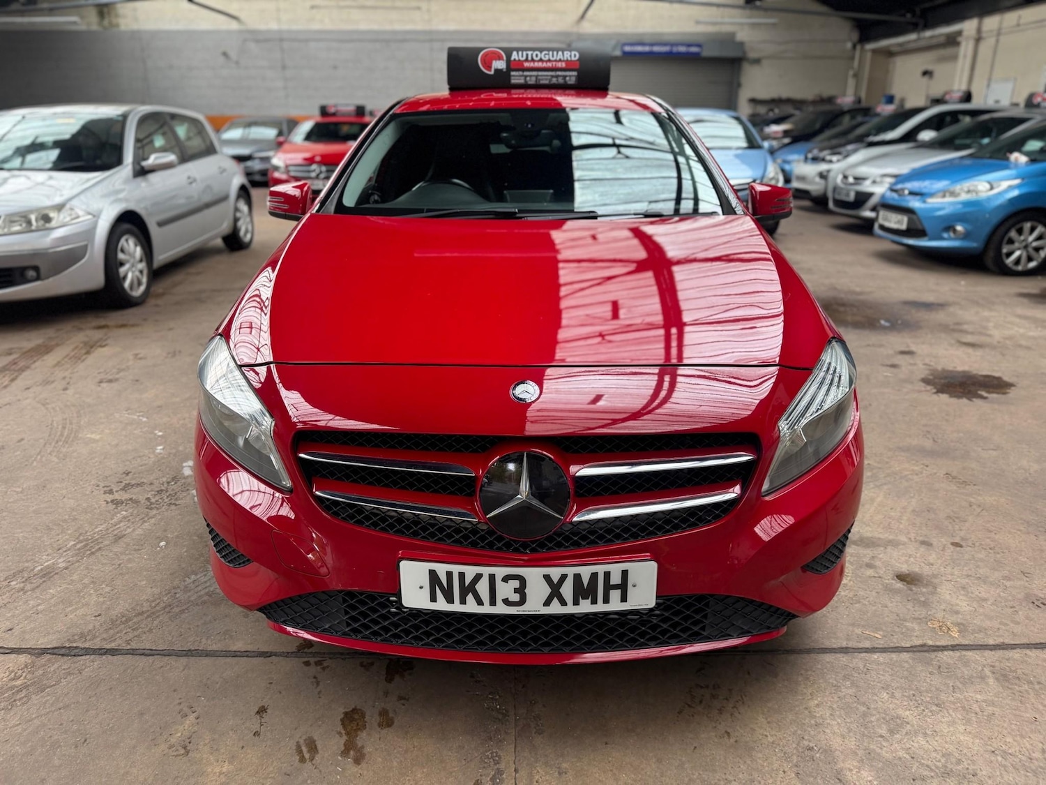 Used Mercedes-Benz A-Class 2013 for sale - 76355907: Photo 4