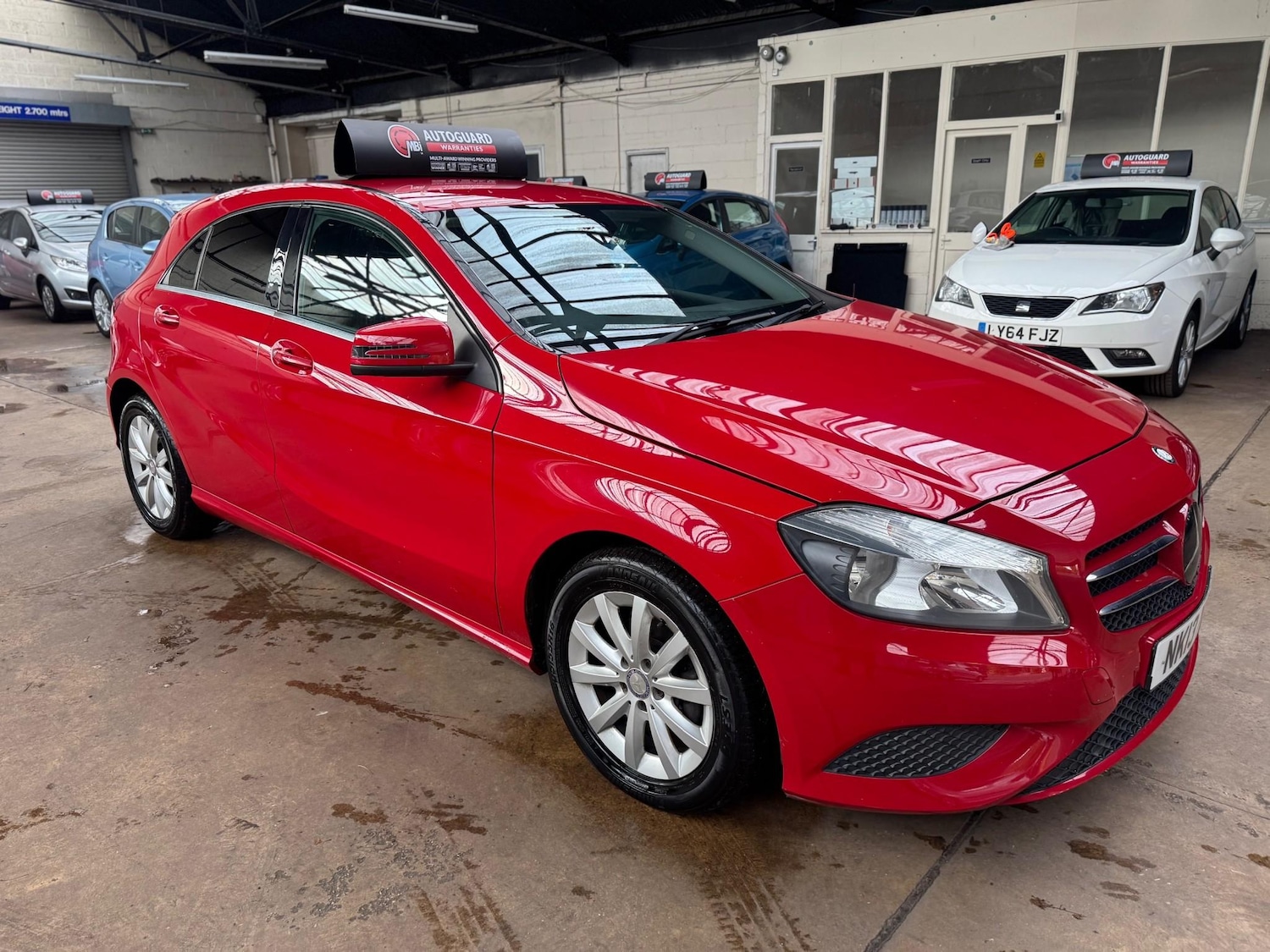 Used Mercedes-Benz A-Class 2013 for sale - 76355907: Photo 8