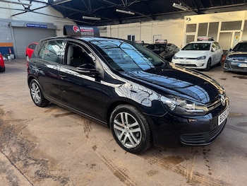 Used Volkswagen Golf 2009 for sale - 77044704: Photo