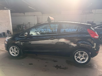Used Ford Fiesta 2012 for sale - 77563624: Photo
