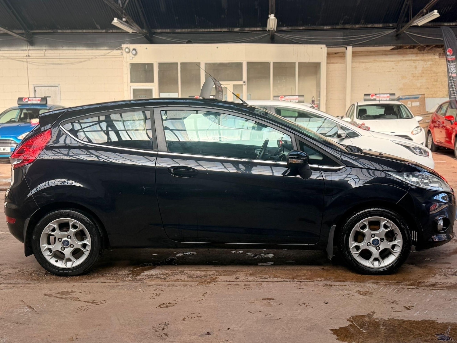 Used Ford Fiesta 2012 for sale - 77563624: Photo 8