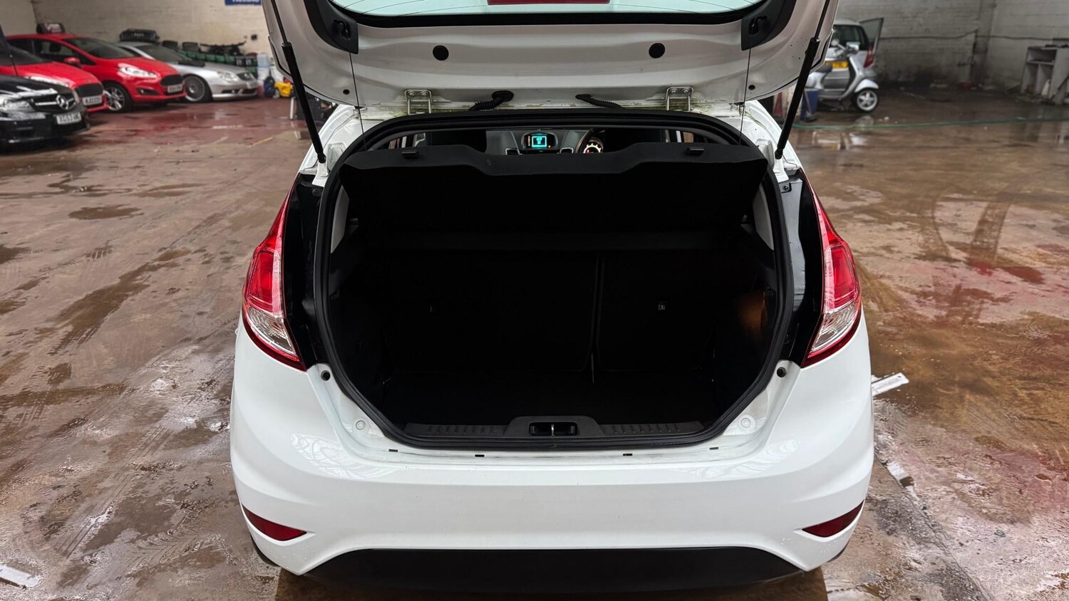 Used Ford Fiesta 2013 for sale - 77520020: Photo 11