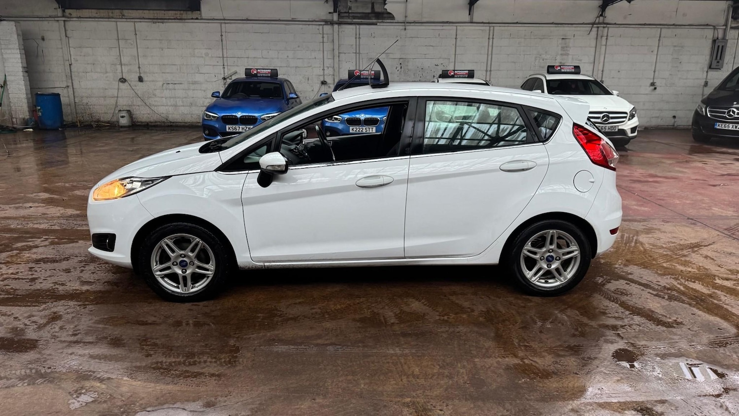 Used Ford Fiesta 2013 for sale - 77520020: Photo 2