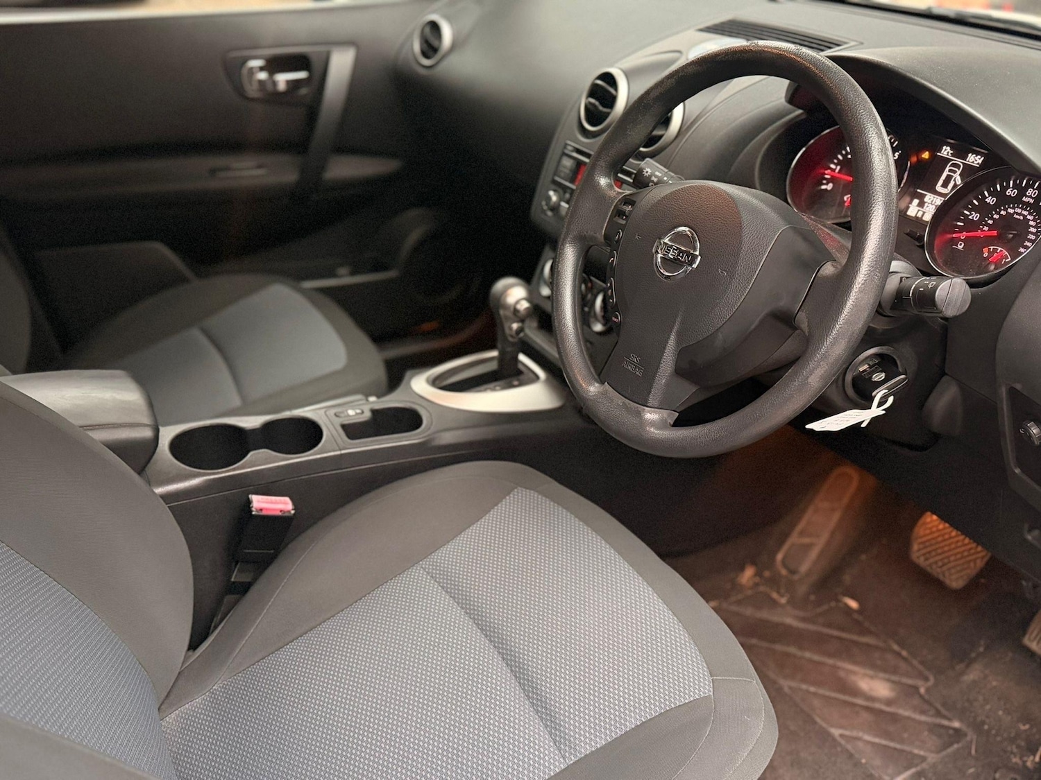 Used Nissan Qashqai 2013 for sale - 77890695: Photo 13