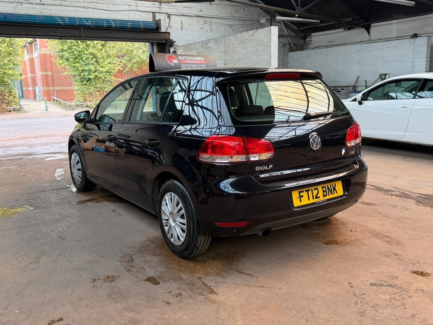 Used Volkswagen Golf 2012 for sale - 76216422: Photo 8