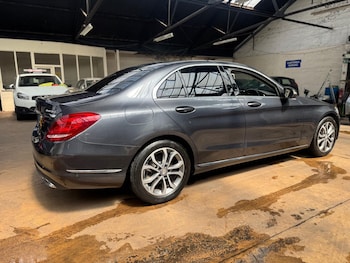 Used Mercedes-Benz C-Class 2014 for sale - 75973350: Photo