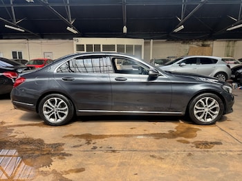 Used Mercedes-Benz C-Class 2014 for sale - 75973350: Photo