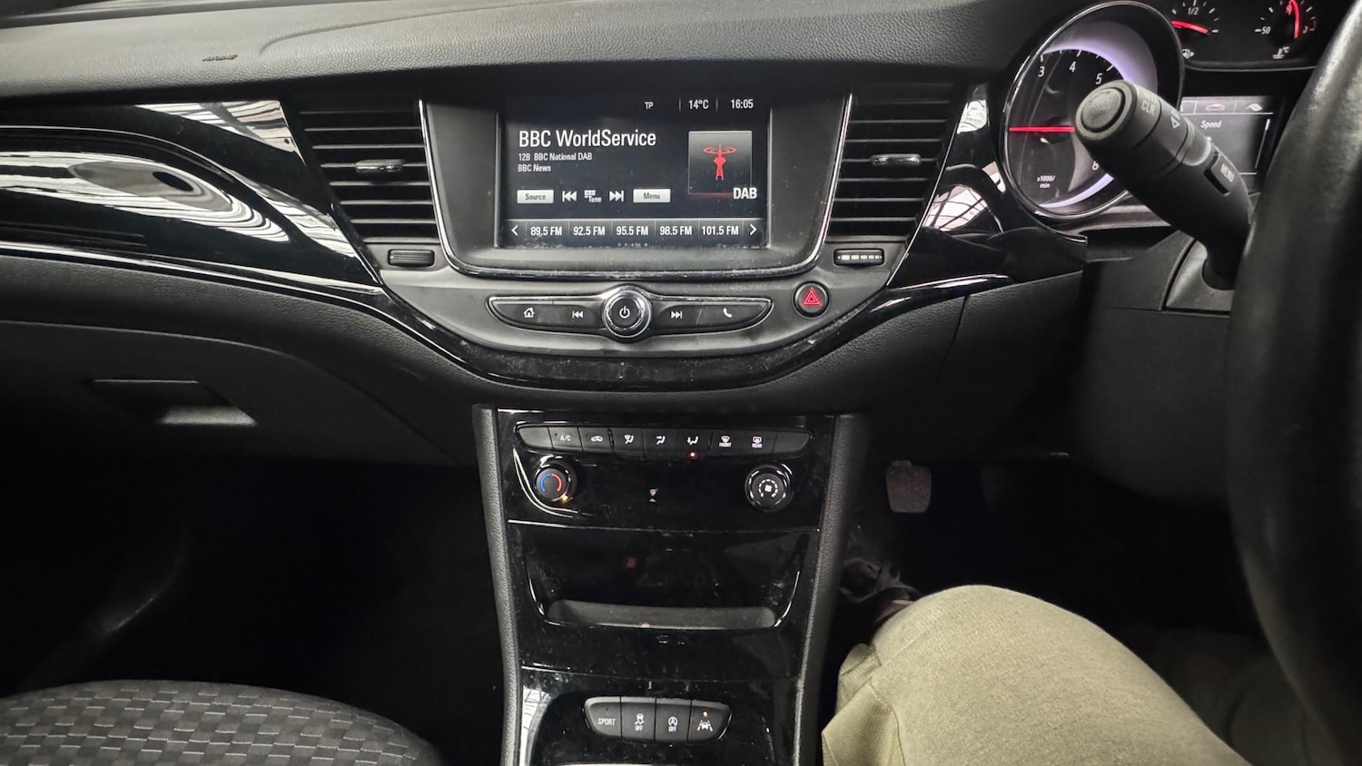 Used Vauxhall Astra 2017 for sale - 78148434: Photo 13