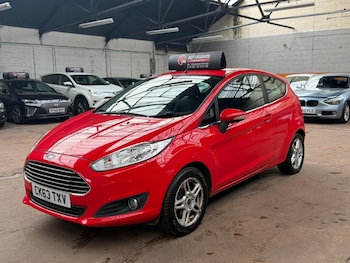 2014 (63) - 1.25 82 Zetec 3dr