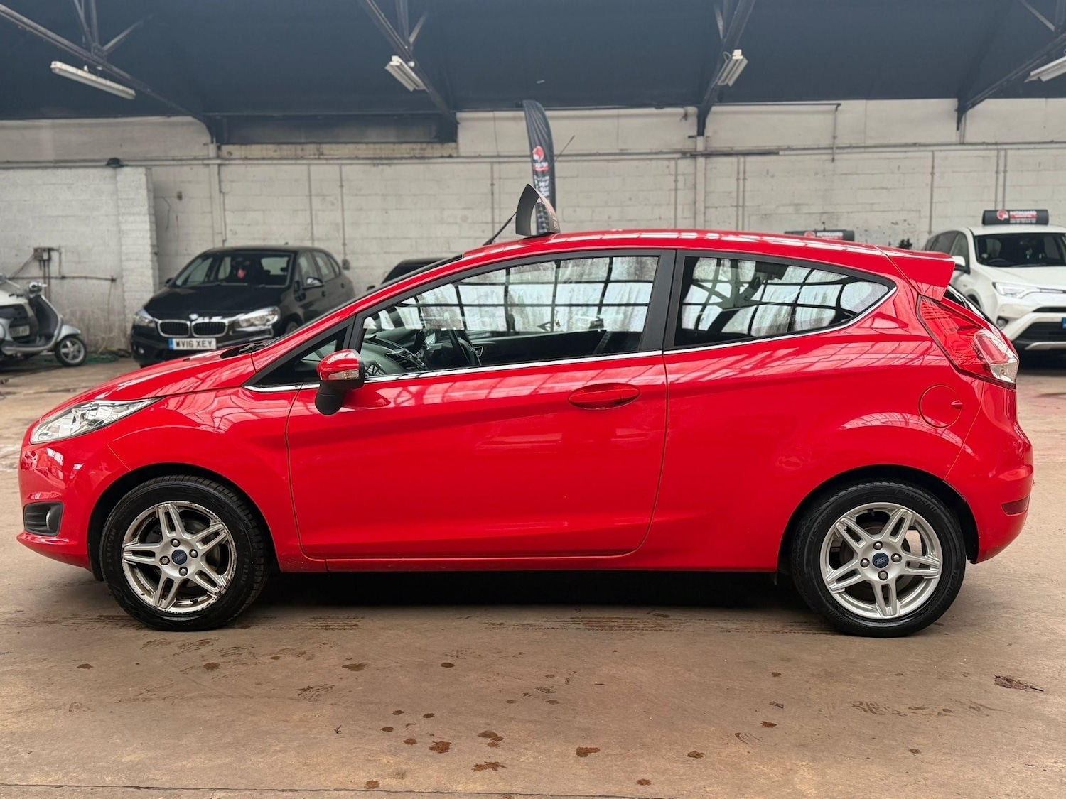 Used Ford Fiesta 2014 for sale - 77044701: Photo 5