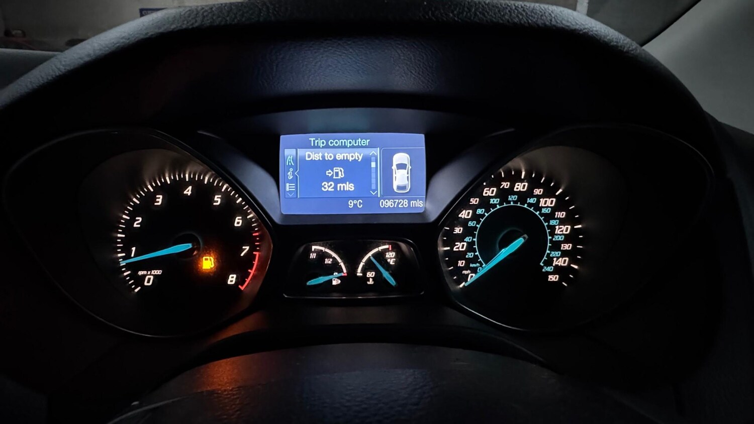 Used Ford Focus 2011 for sale - 77477028: Photo 15