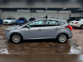 Used Ford Focus 2011 for sale - 77477028: Photo
