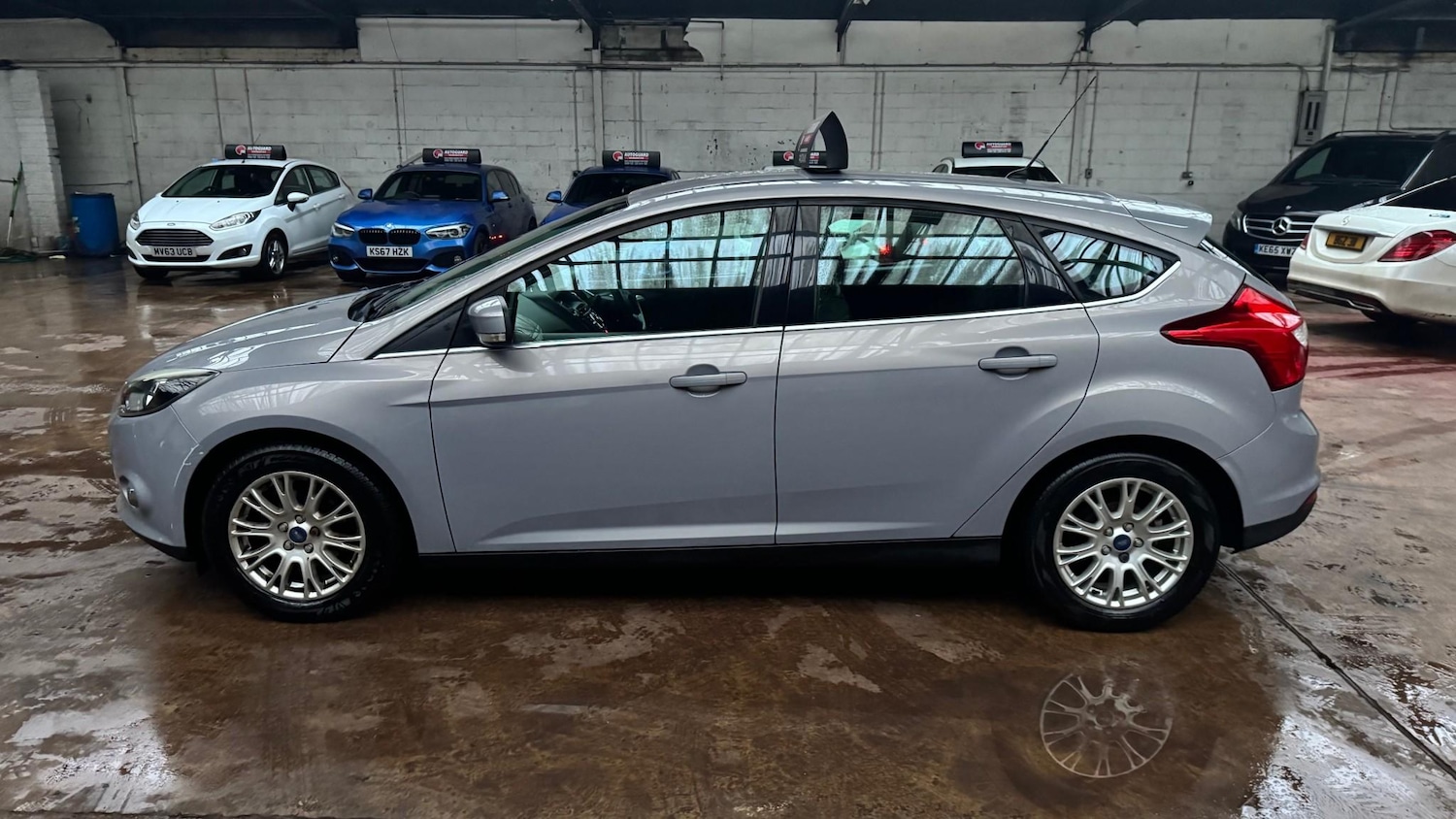 Used Ford Focus 2011 for sale - 77477028: Photo 3