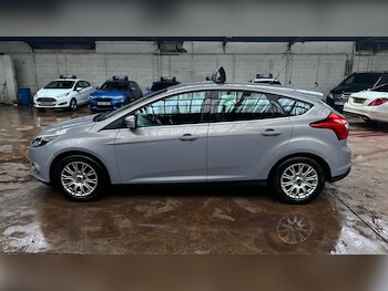 Used Ford Focus 2011 for sale - 77477028: Photo