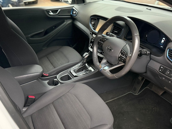 Used Hyundai IONIQ 2018 for sale - 76310171: Photo 12