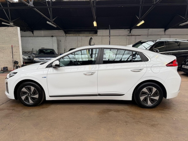 Used Hyundai IONIQ 2018 for sale - 76310171: Photo 8