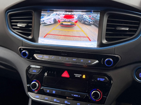 Used Hyundai IONIQ 2018 for sale - 76310171: Photo 9