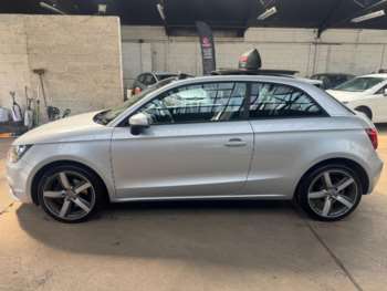 Used Audi A1 2011 for sale - 74819136: Photo