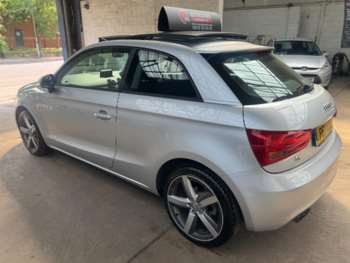 Used Audi A1 2011 for sale - 74819136: Photo