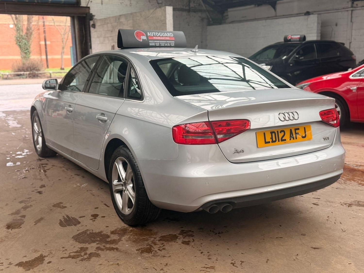 Used Audi A4 2012 for sale - 77785233: Photo 3