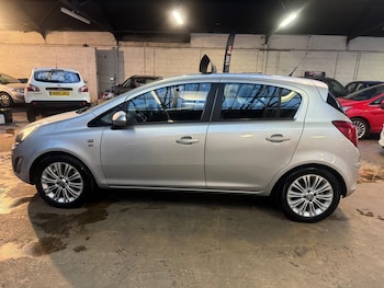Used Vauxhall Corsa 2015 for sale - 75973381: Photo