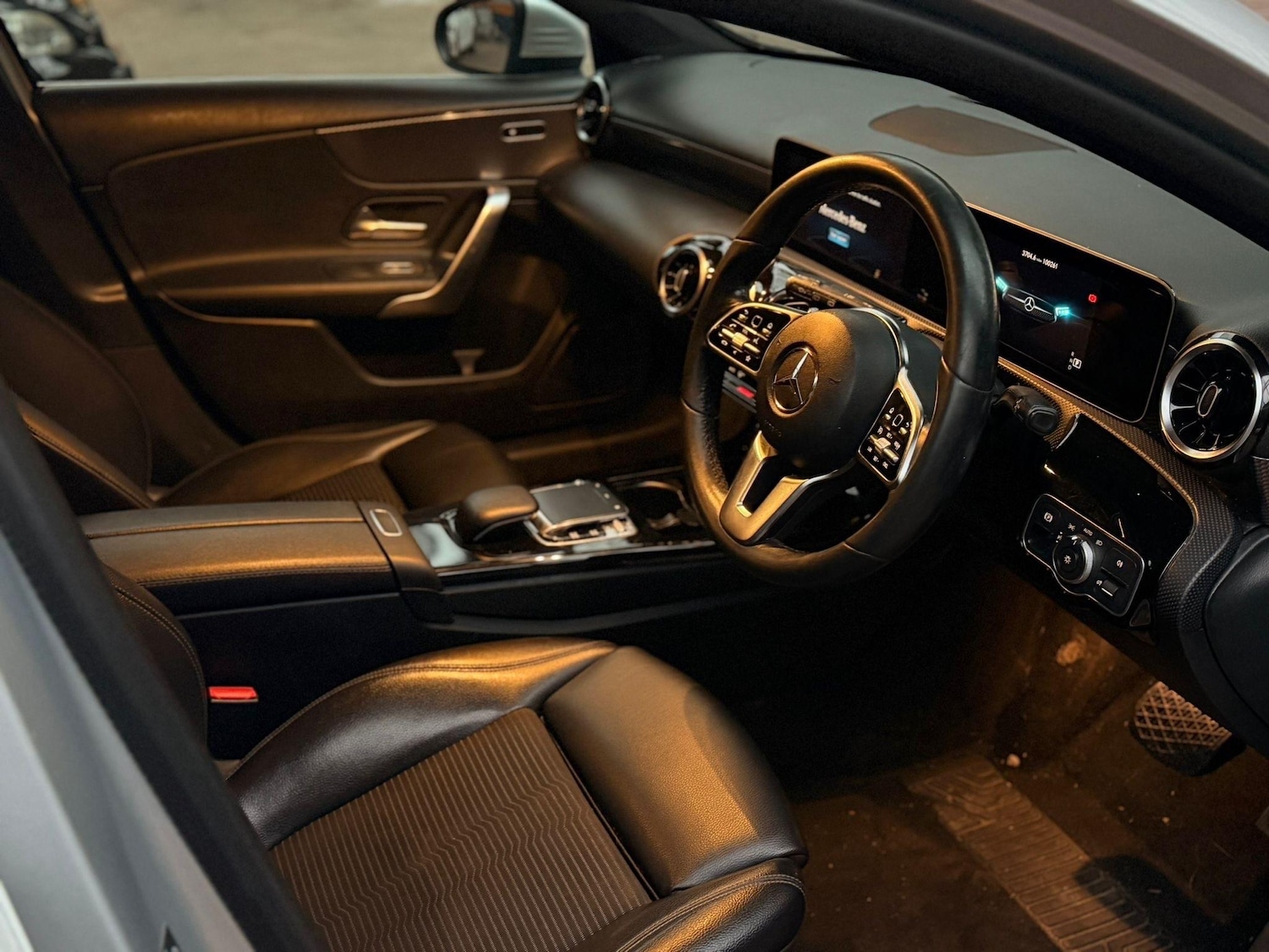 Used Mercedes-Benz A-Class 2018 for sale - 77626861: Photo 9