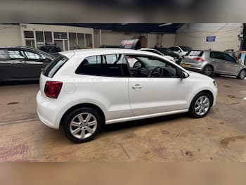 Used Volkswagen Polo 2012 for sale - 79674797: Photo