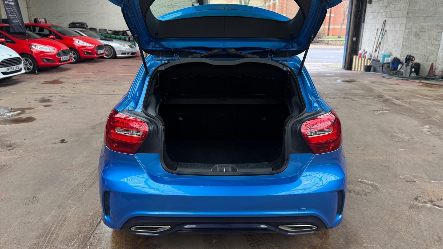 Used Mercedes-Benz A-Class 2016 for sale - 77665929: Photo 9