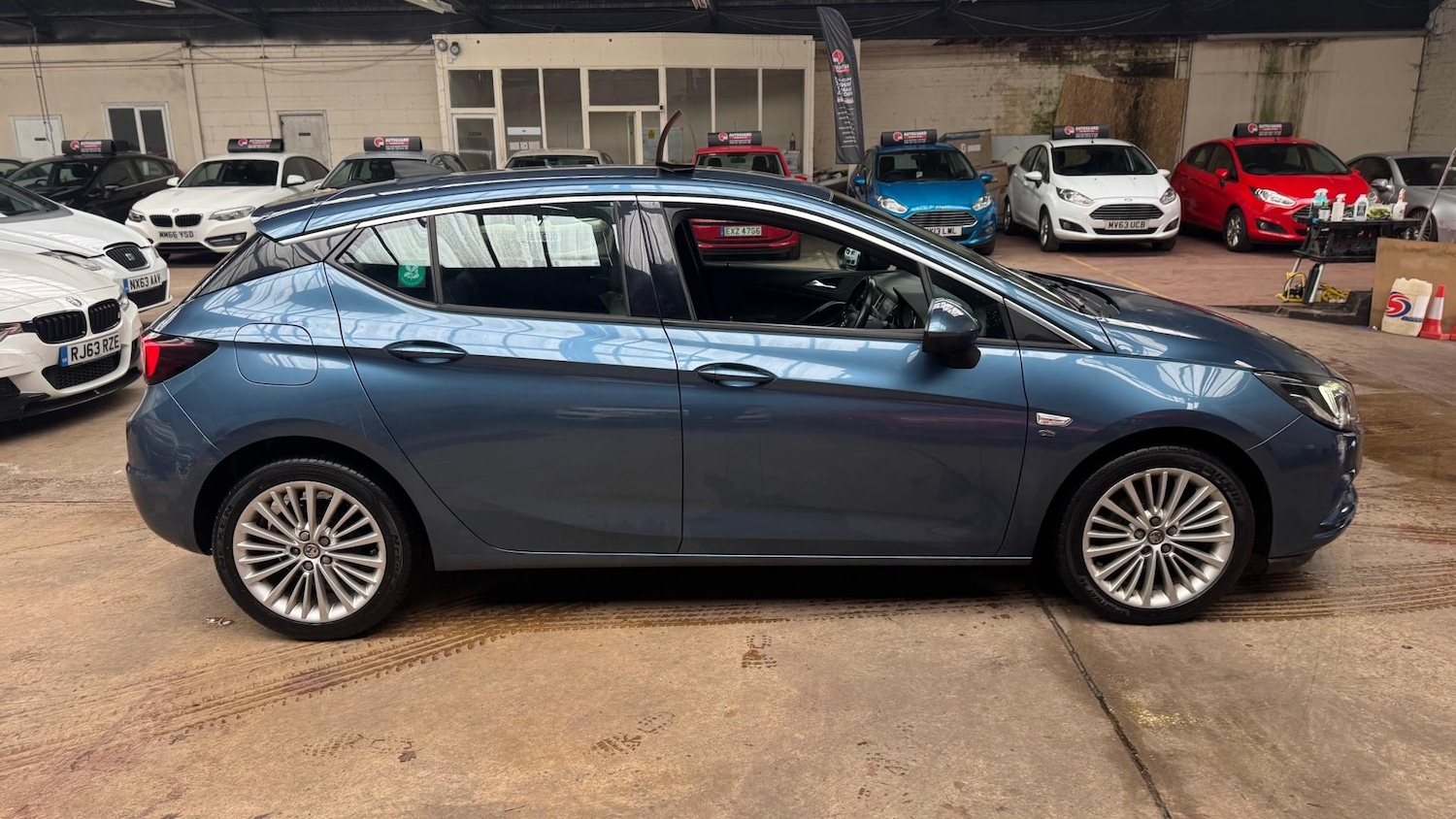 Used Vauxhall Astra 2015 for sale - 77890698: Photo 7