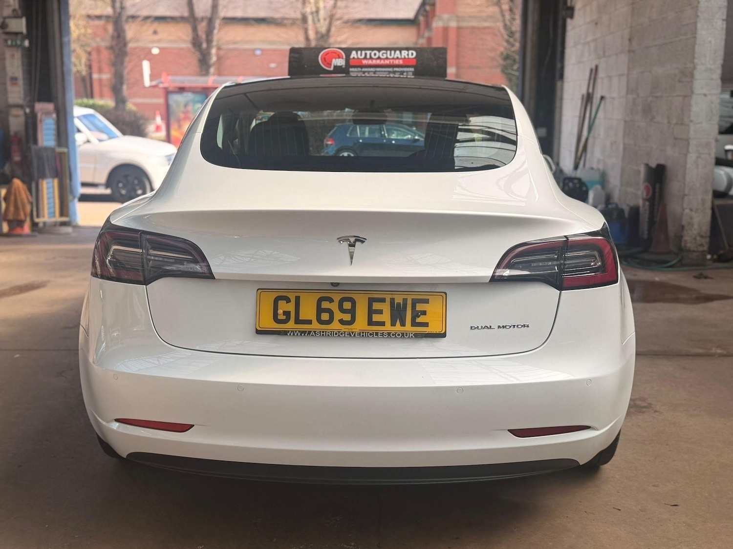 Used Tesla Model 3 2019 for sale - 77935431: Photo 4